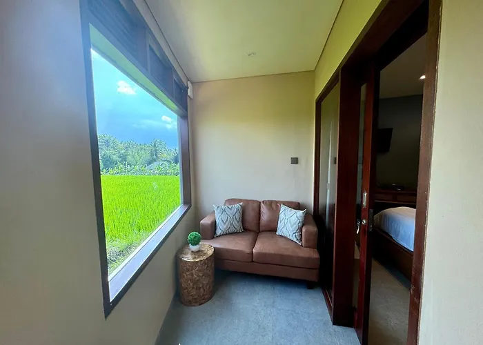Kari Senja Luxury